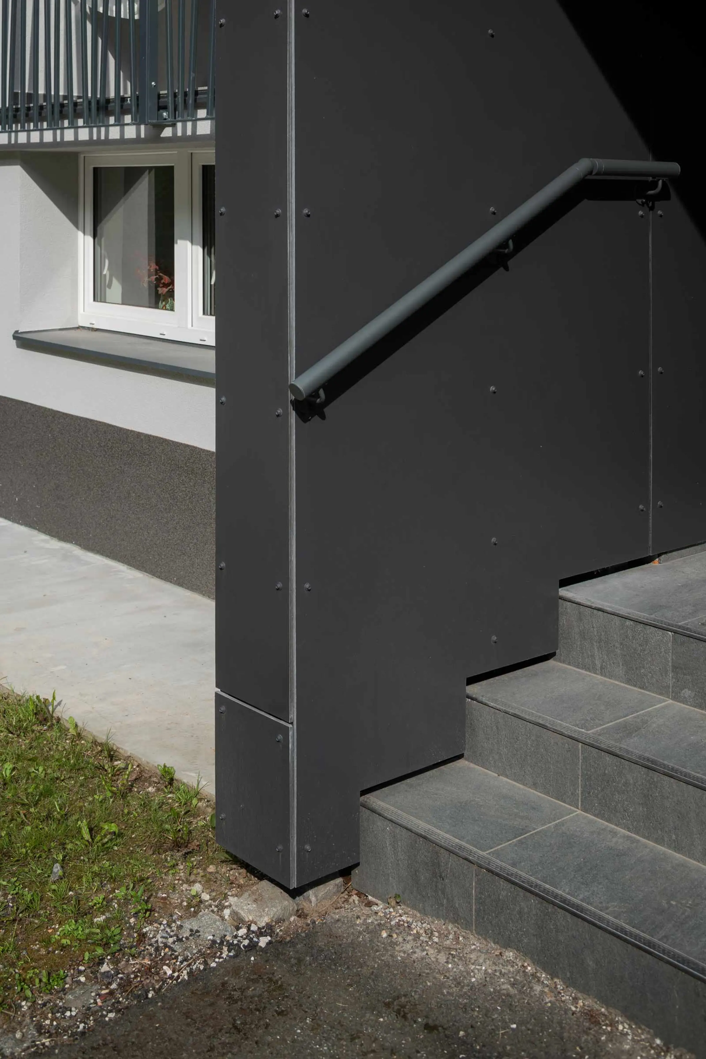 Vkusná premena bytového domu v Bedřichove