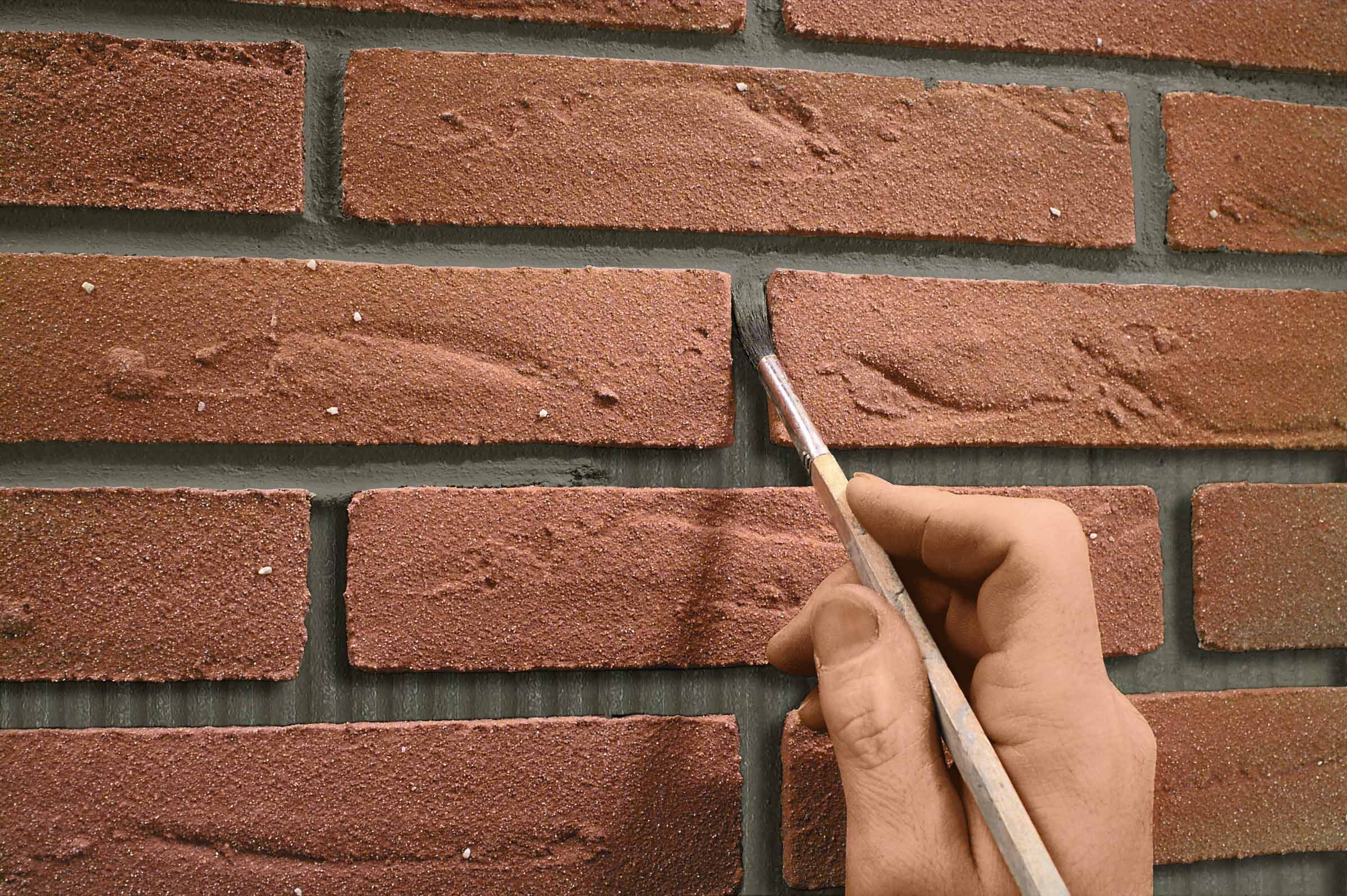 Aplikácia flexibilných tehlových obkladových pásikov StoCleyer B je veľmi rýchla a nevyžaduje si dlh