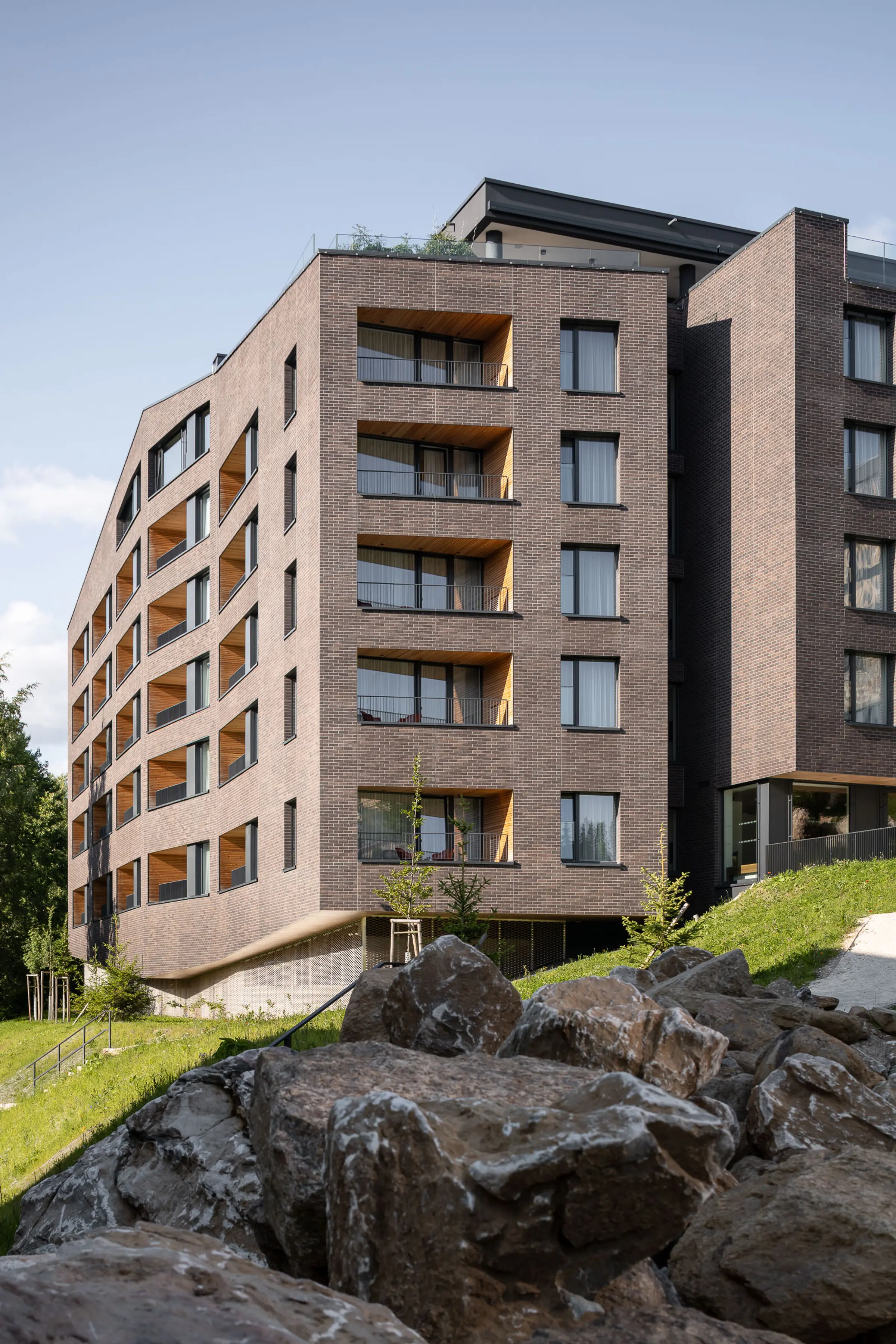 Prevetrávaná fasáda apartmánových domov Dolní Morava