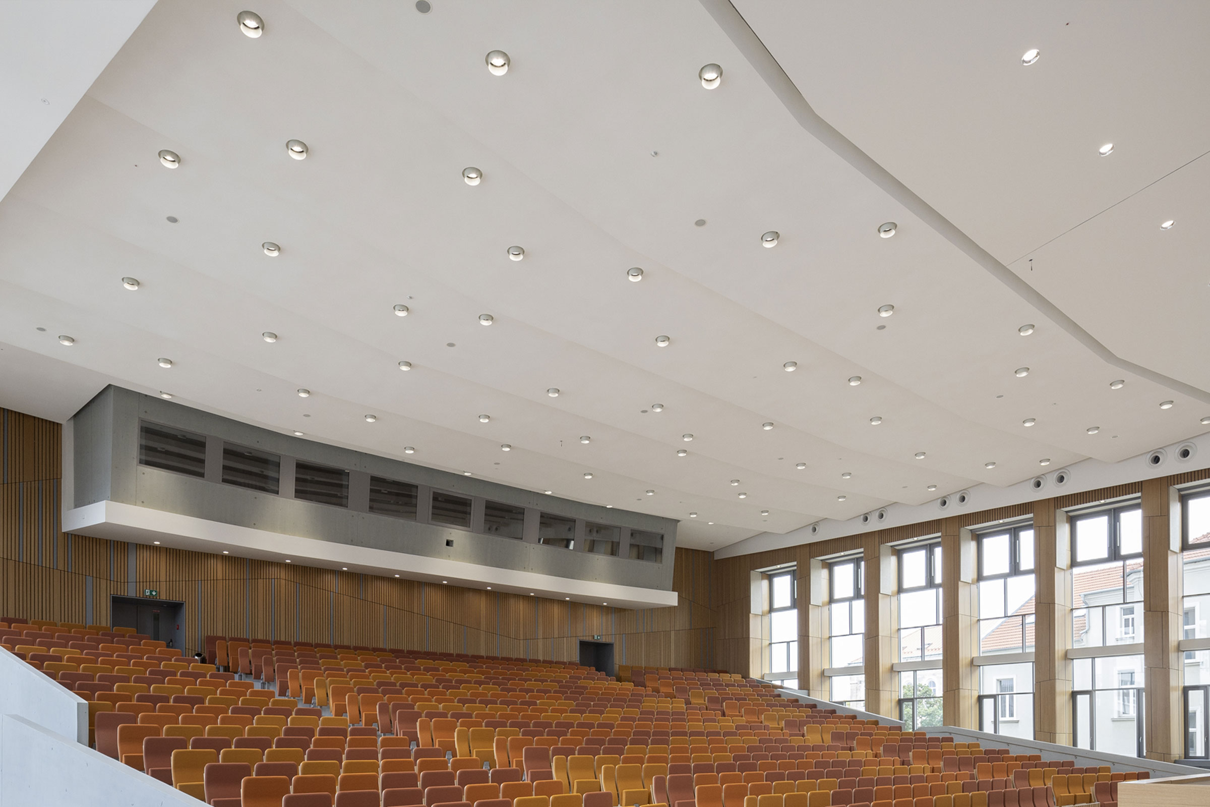 Aula Stavebnej fakulty STU v Bratislave