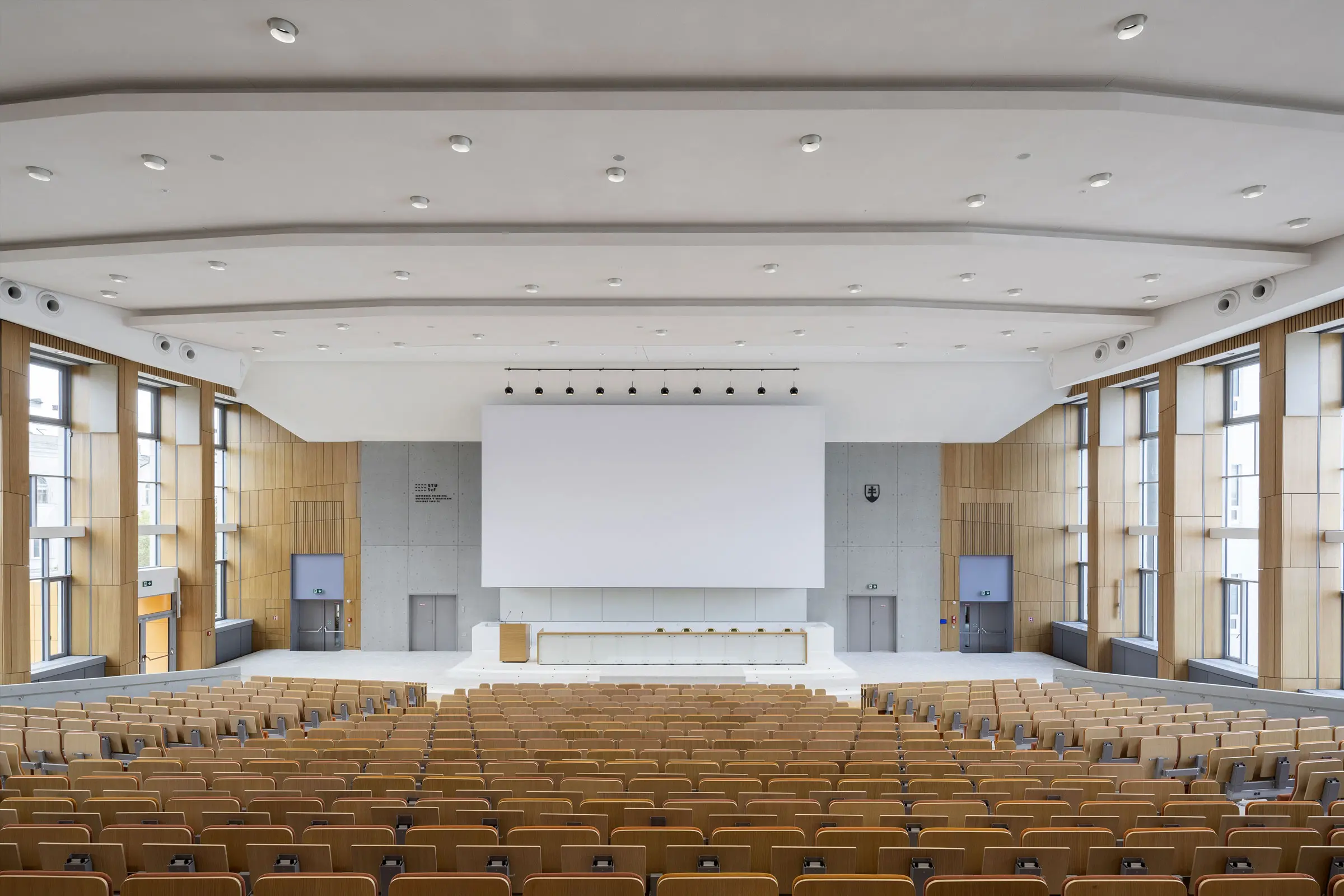 Aula Stavebnej fakulty STU v Bratislave