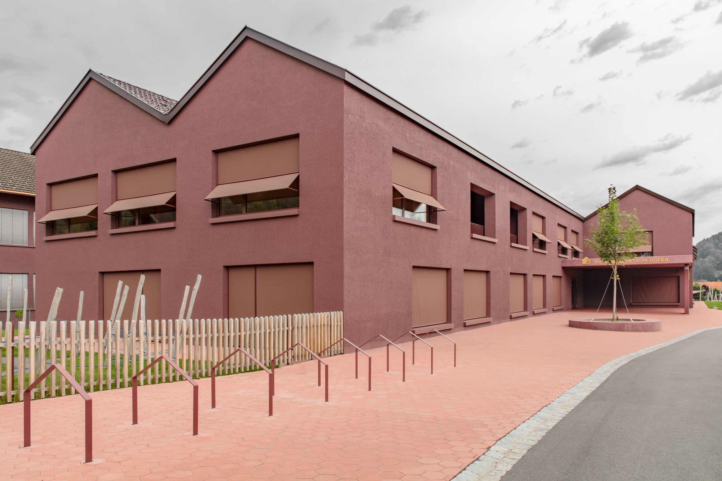 Jasle, škôlka a škola v obci Frastanz, Rakúsko