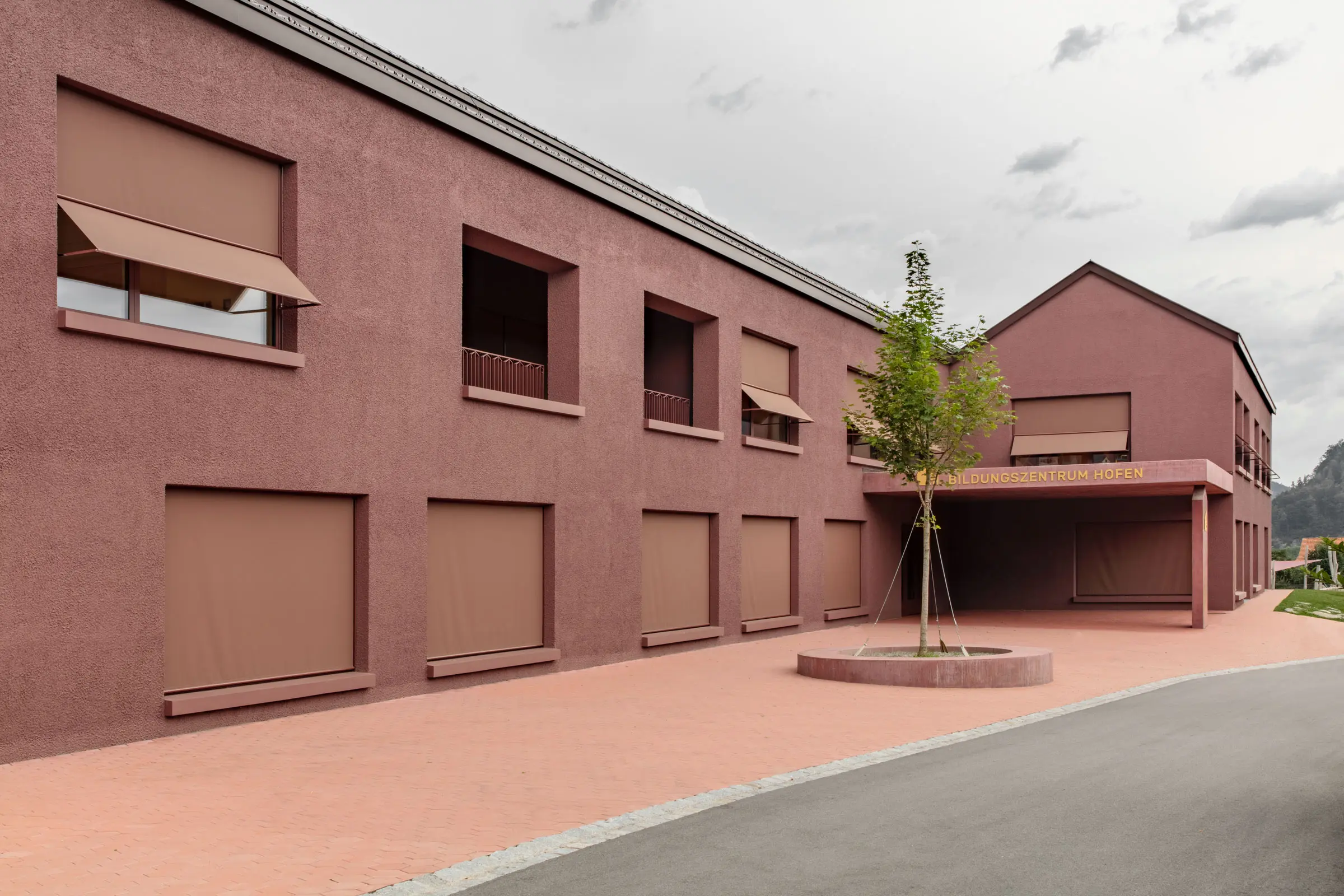 Jasle, škôlka a škola v obci Frastanz, Rakúsko