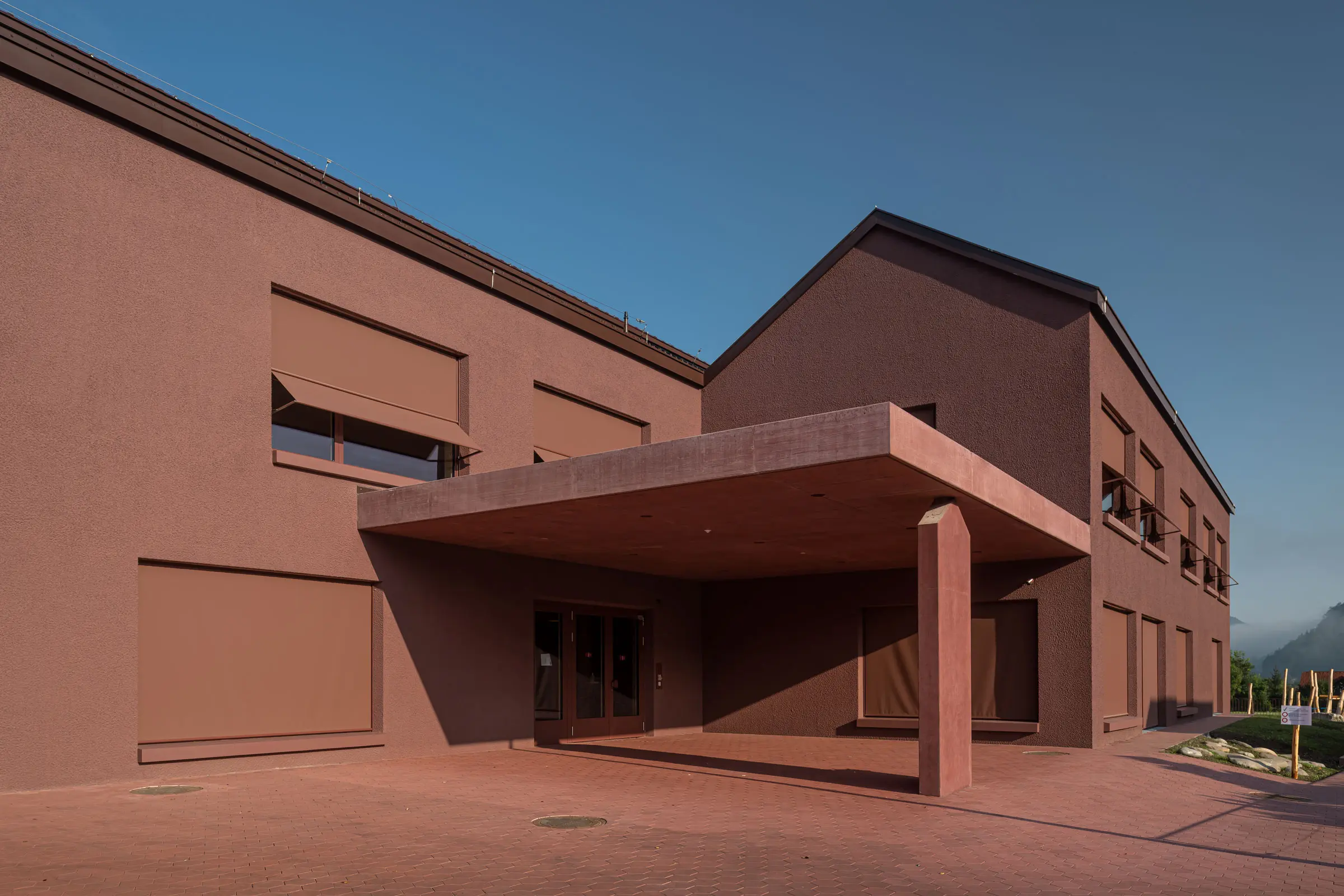 Jasle, škôlka a škola v obci Frastanz, Rakúsko