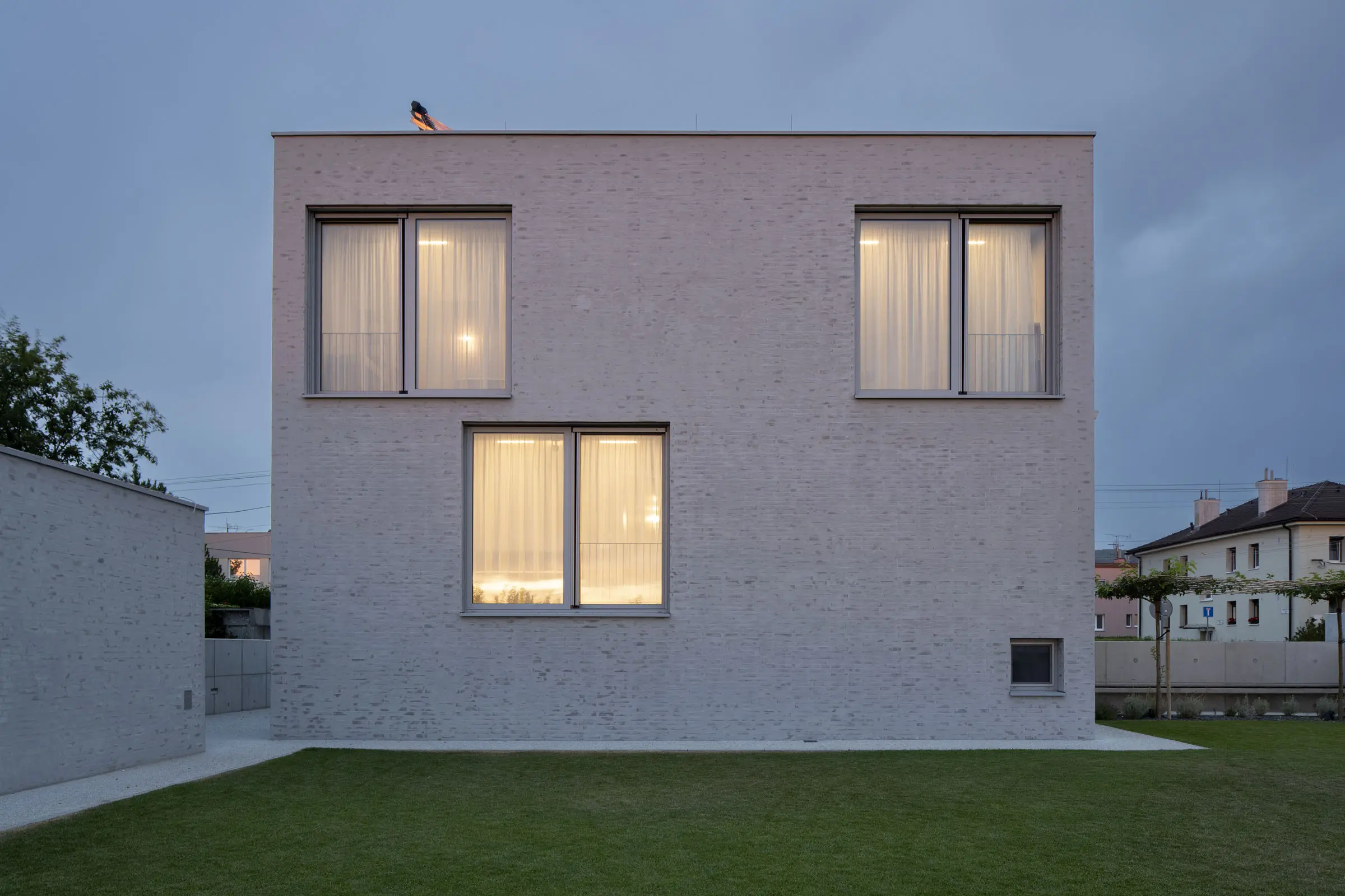 Rodinný dom Tunega, Bratislava, SK