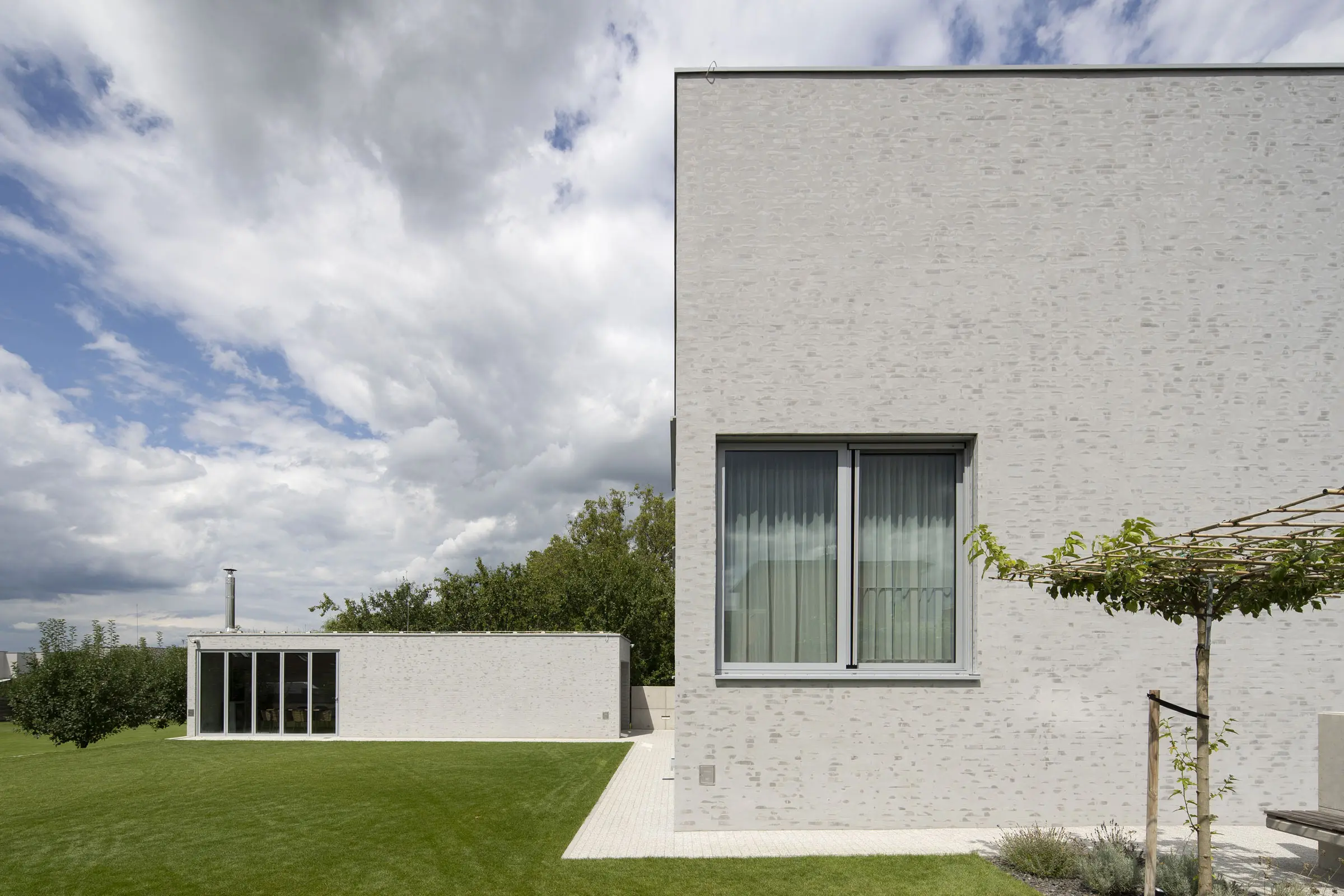 Rodinný dom Tunega, Bratislava, SK