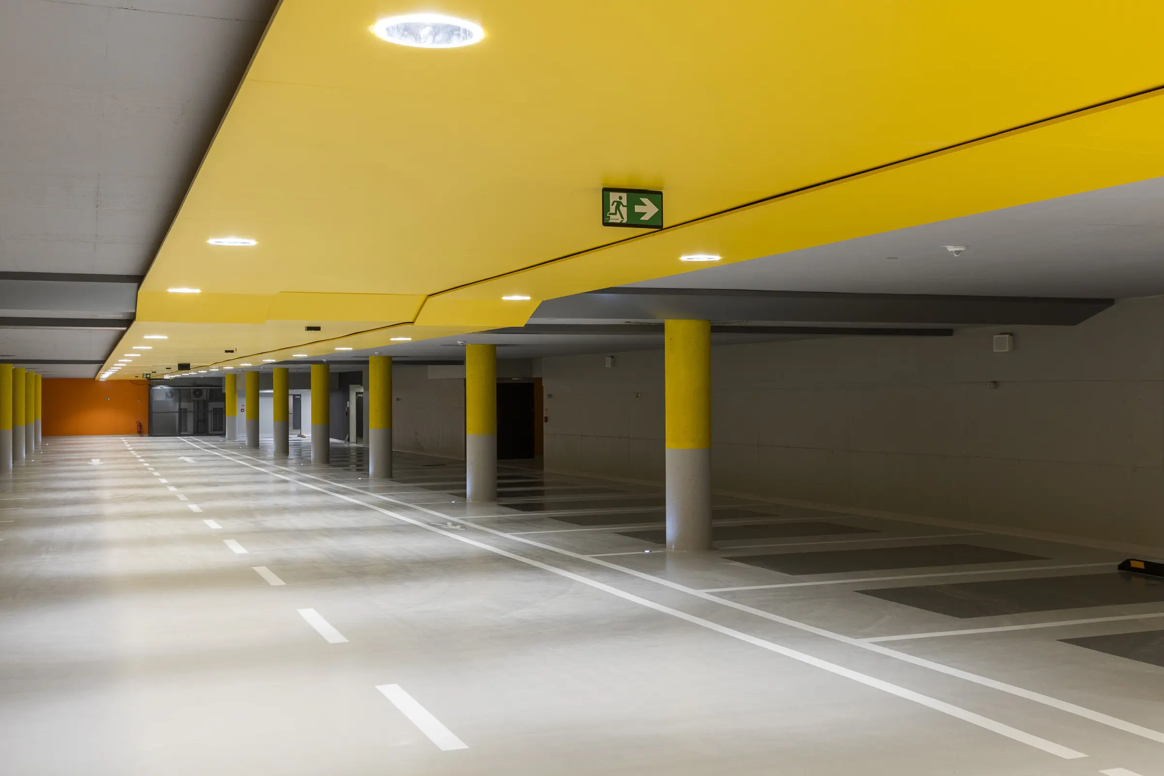 Podlaha a garáže v VILLA SANDY, City Park Resort