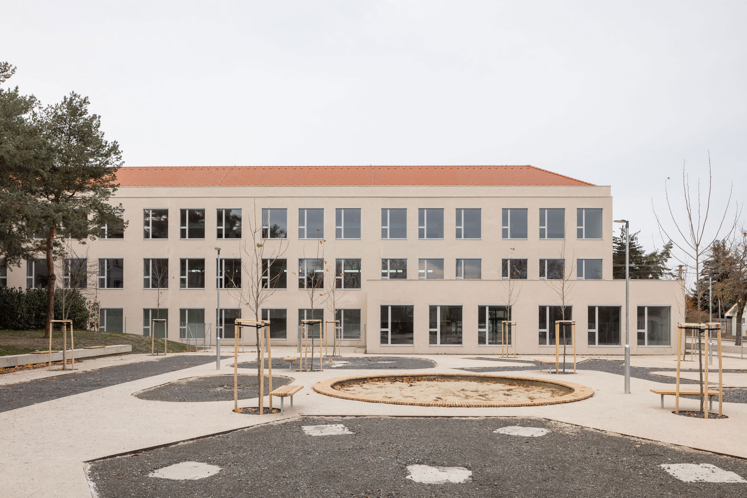 Brizolit na dostavbe školy v Bernolákove