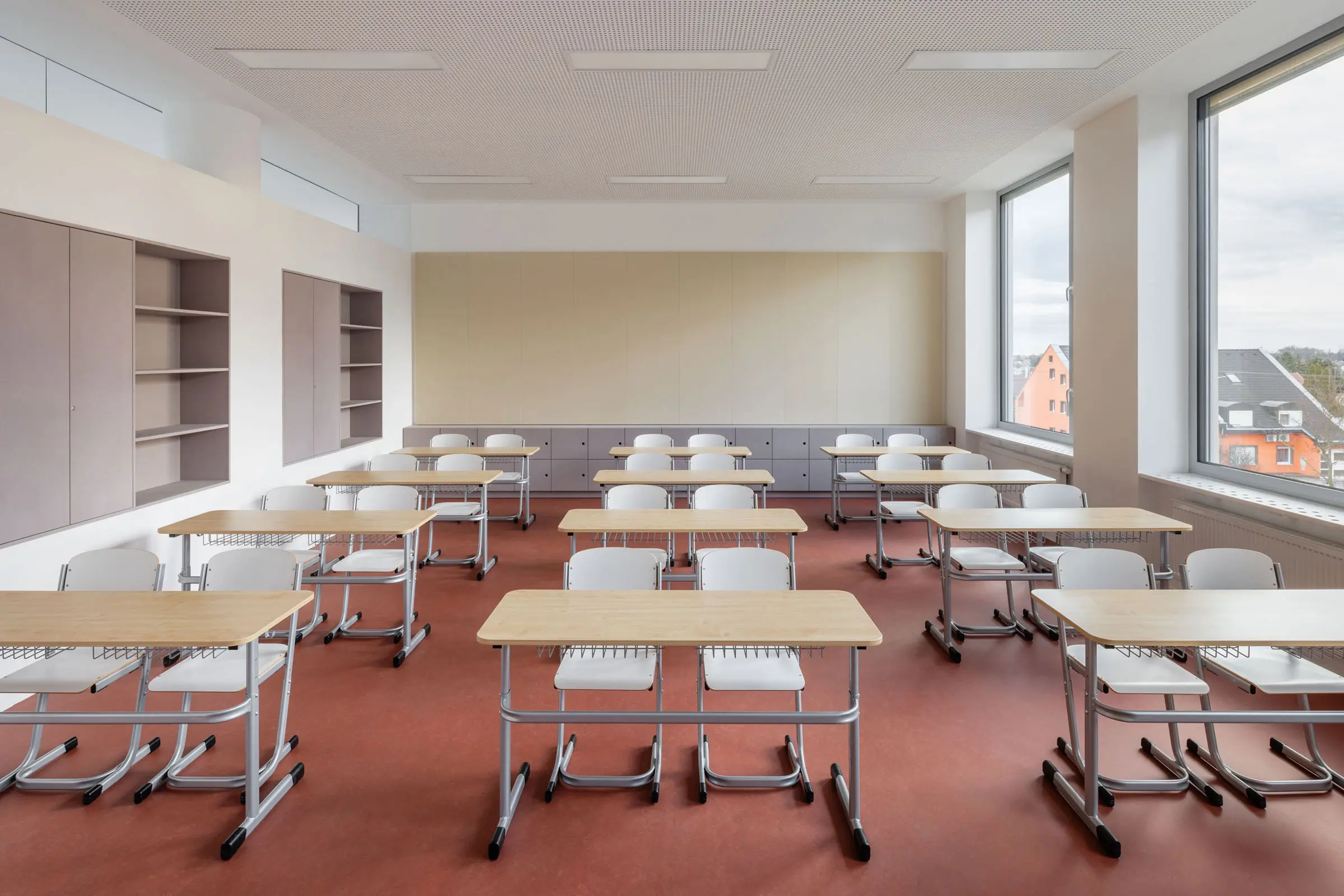 Interiér základnej školy v Bernolákove