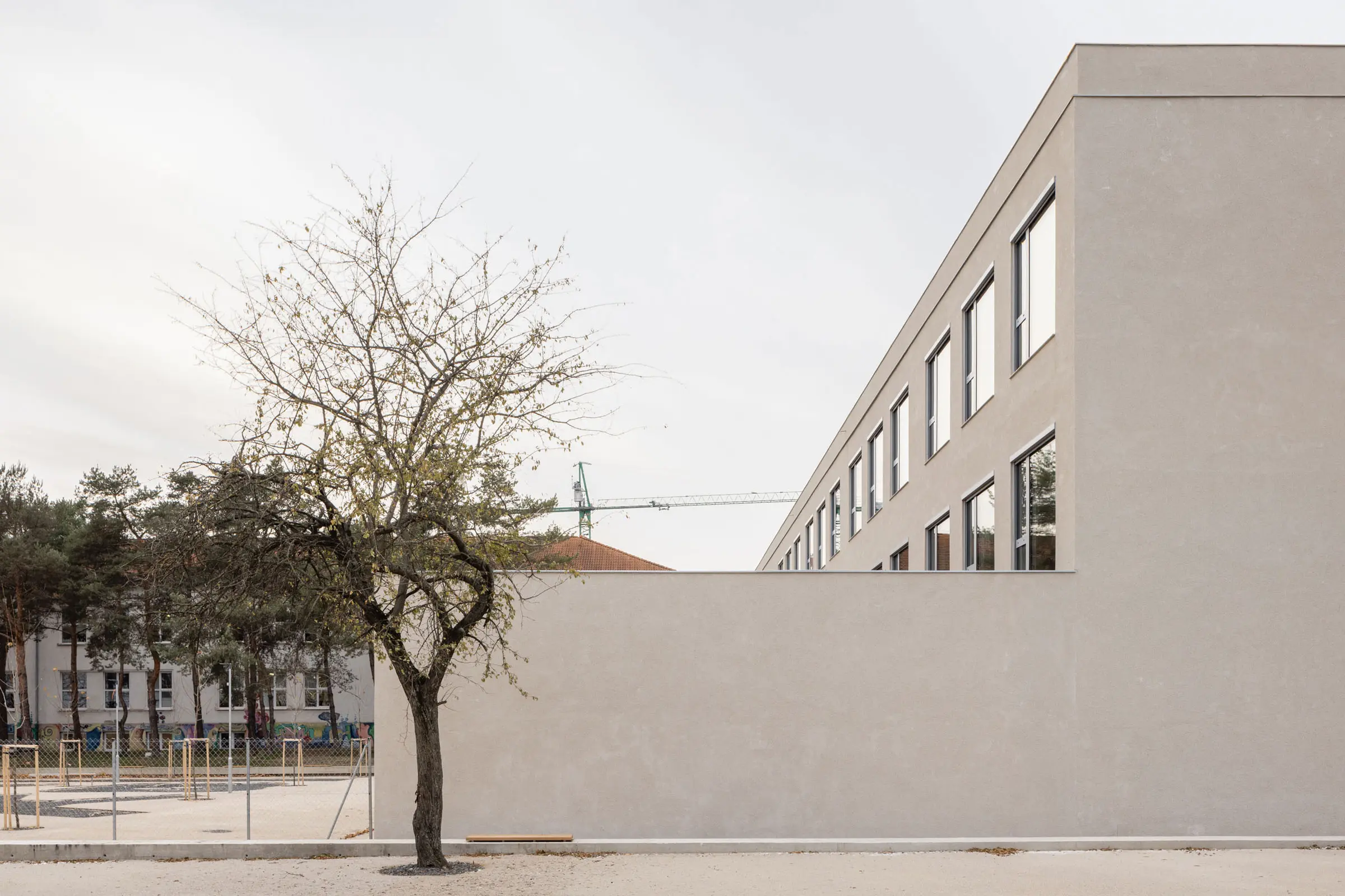 Budova základnej školy v Bernolákove