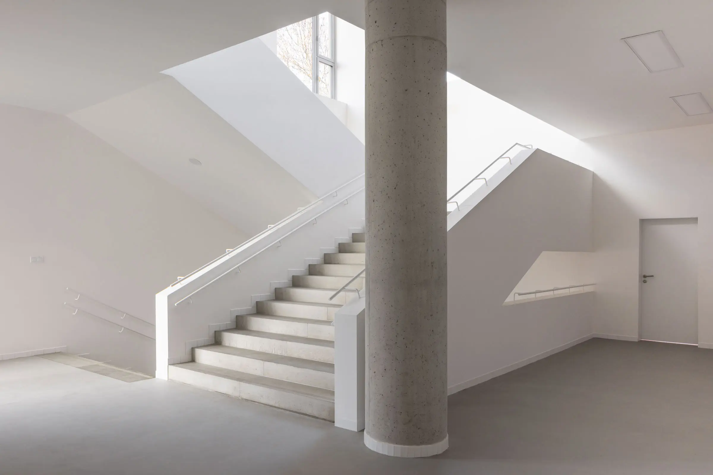 Interiér základnej školy v Bernolákove