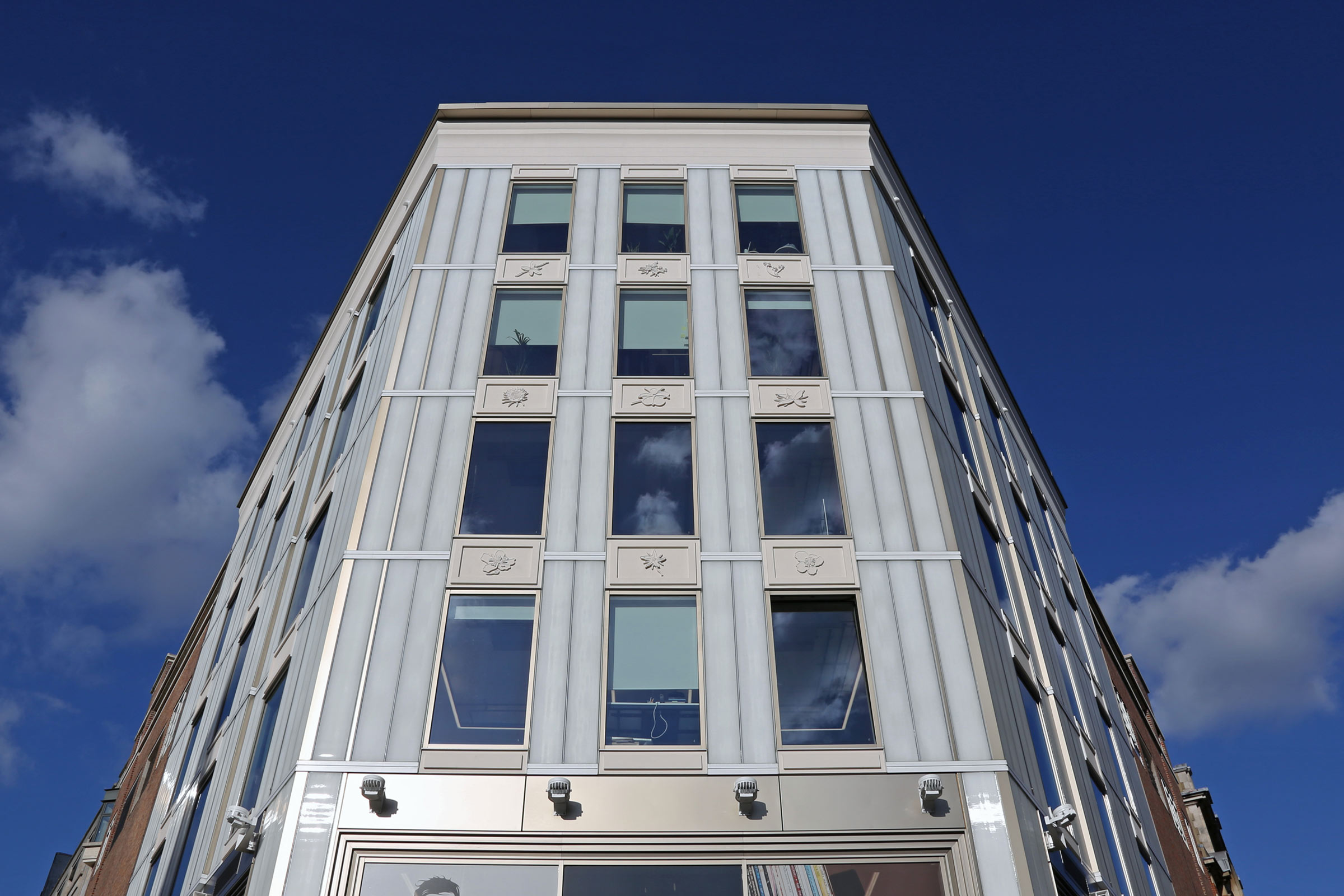 Budova Sussex House, Londýn